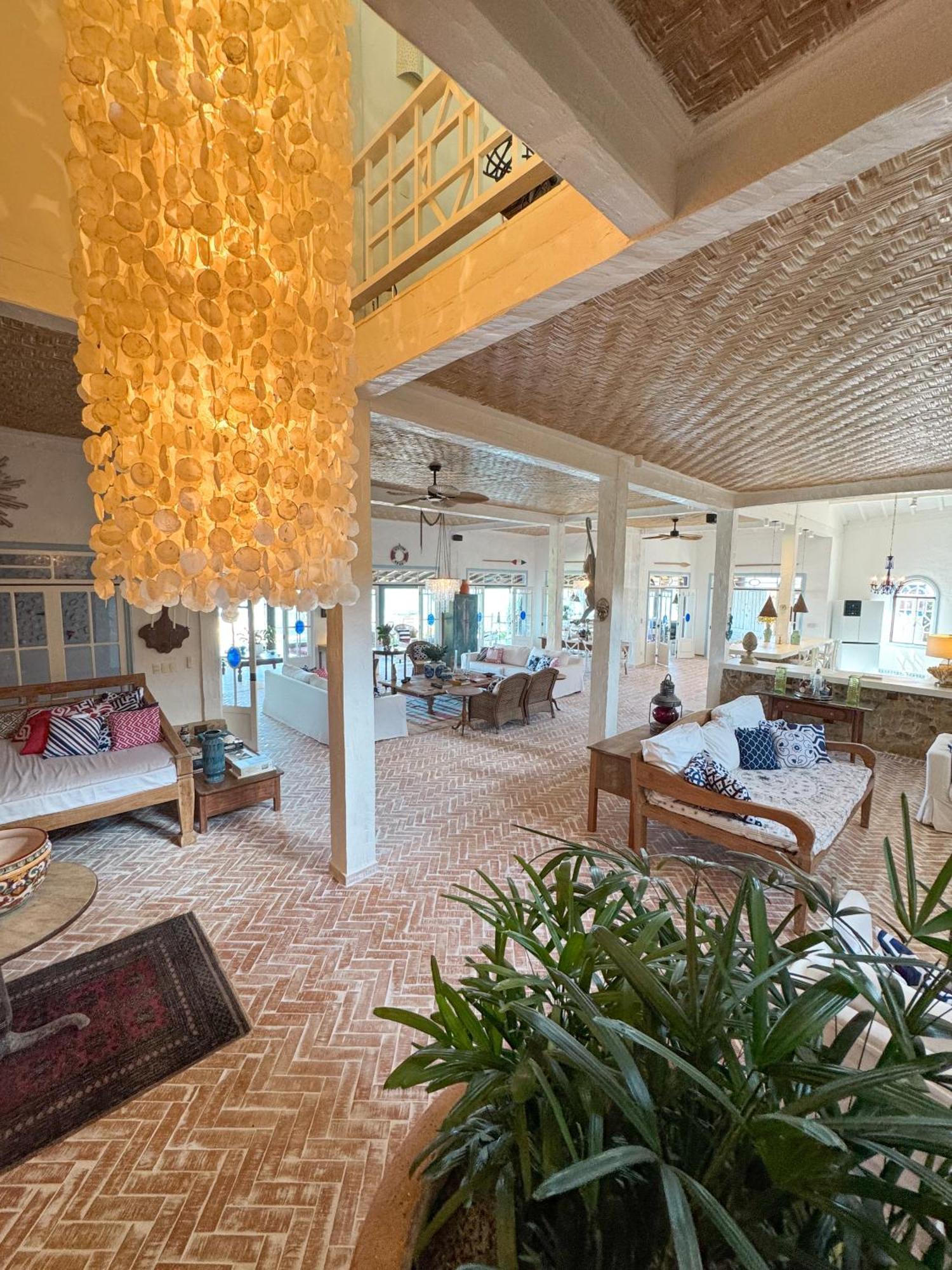 Vilatoro Guest House อิลญาเบลา ภายนอก รูปภาพ